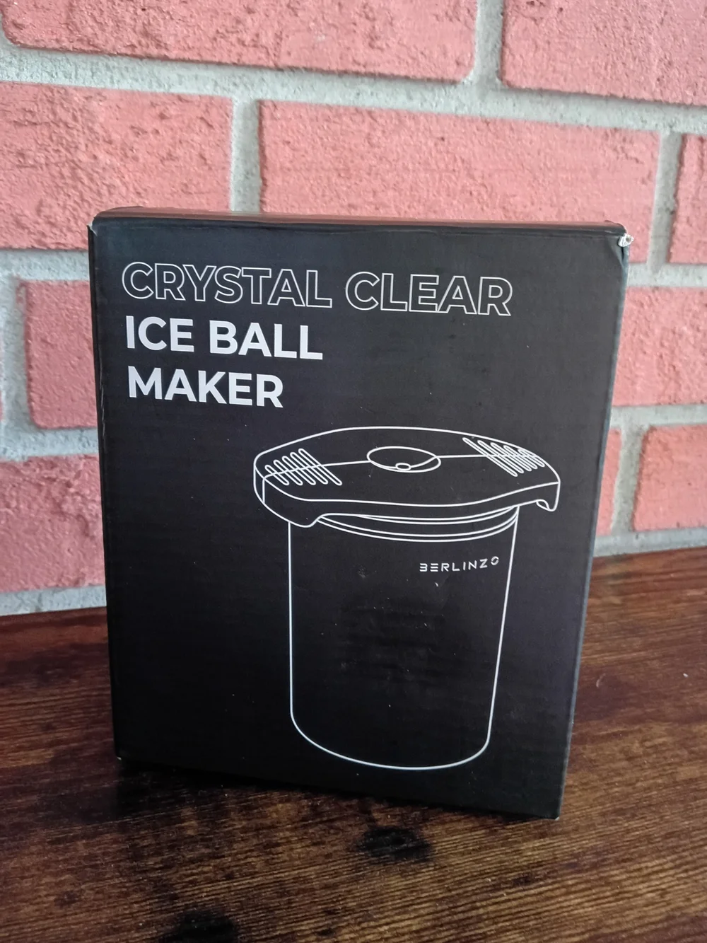 Berlinzo Crystal Clear Ice Ball Maker Whiskey Cocktail Ice Mold